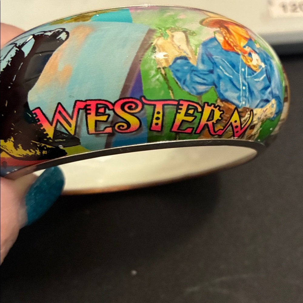 Western Cowgirl Graphic Enamel Bangle Bracelet in Multicolor